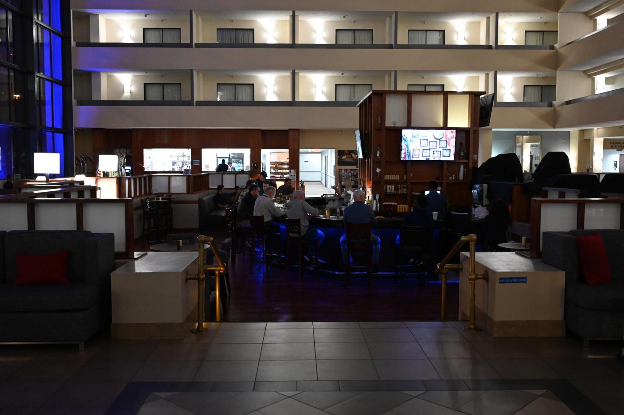 Atrium Hotel And Suites Dfw Airport Irving Eksteriør bilde